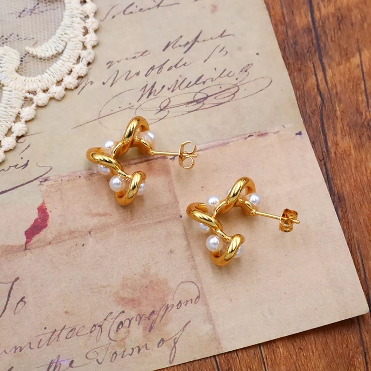 18K Gold-Plated Pearl Earrings