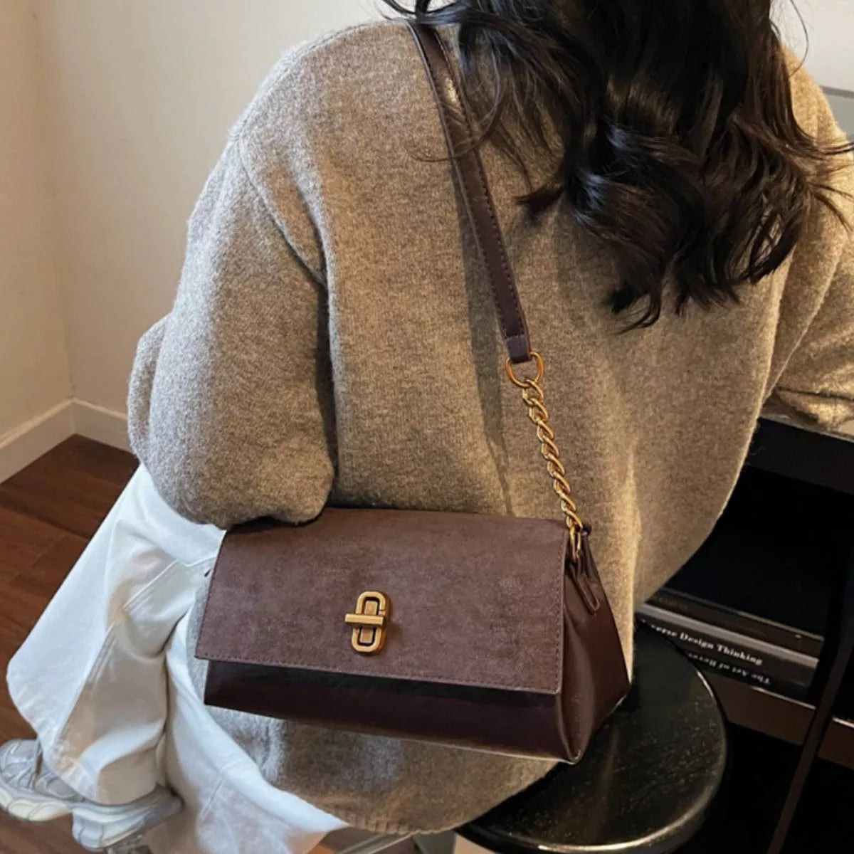 Chain Strap Flap Shoulder Bag