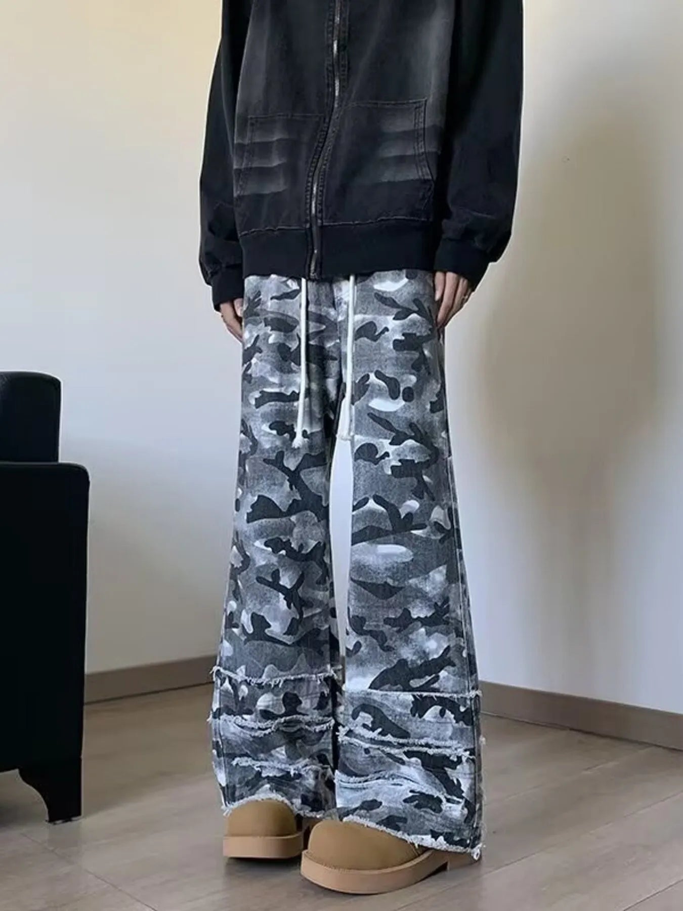 Men's Full Size Raw Hem Camo Wide Leg Jeans Plus Size