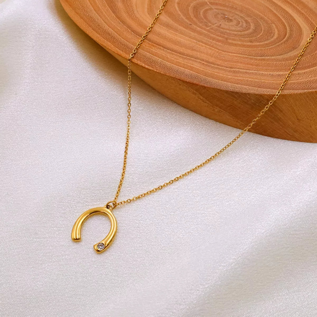 18K Gold-Plated Horseshoe Pendant Necklace