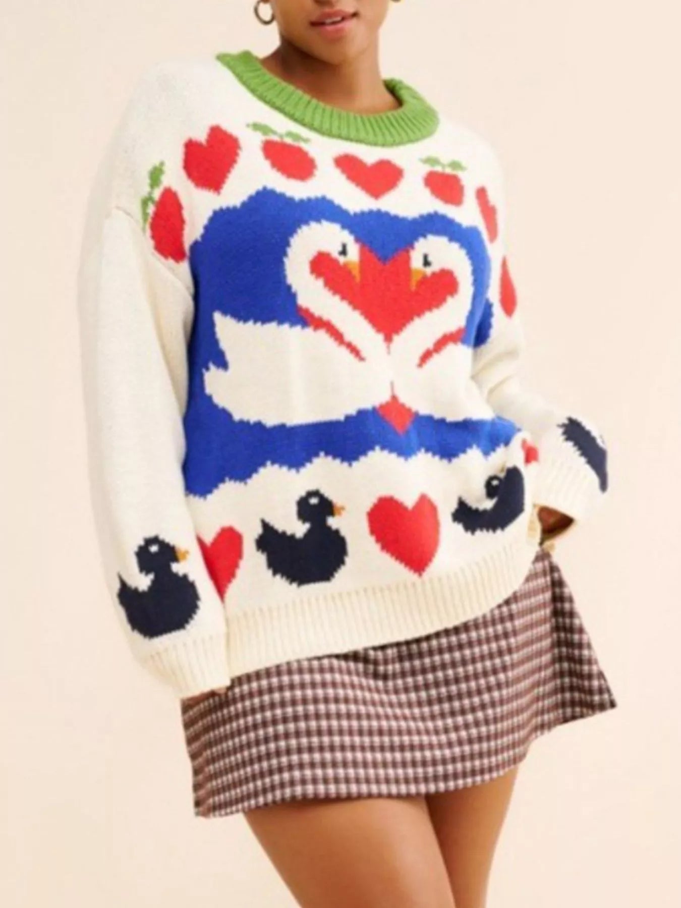 Swan Heart Pattern Round Neck Sweater