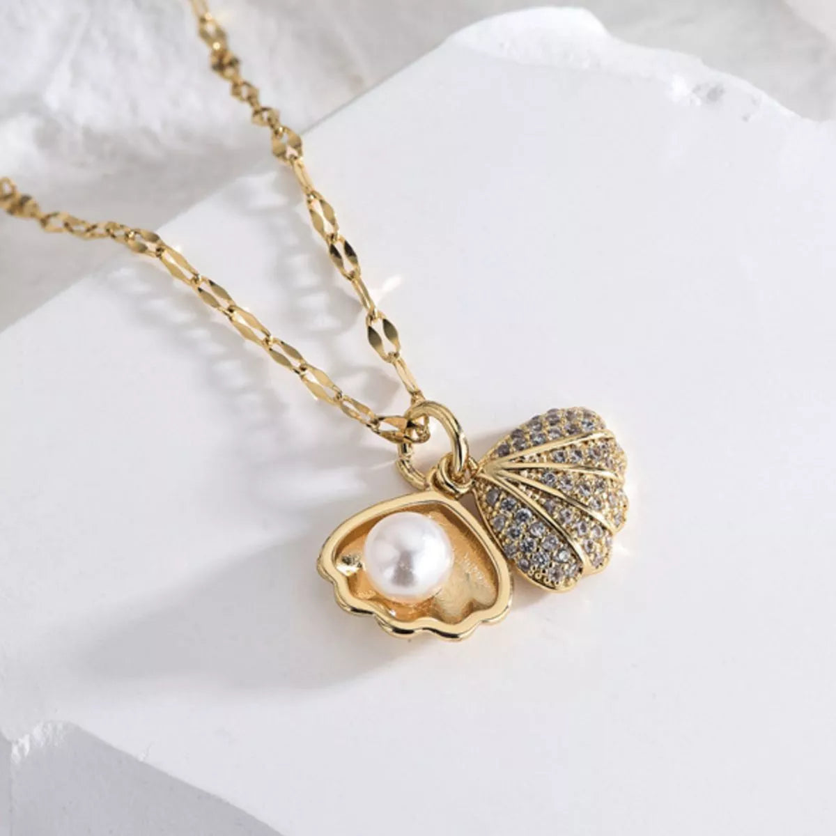 18K Gold-Plated Pearl Shell Necklace