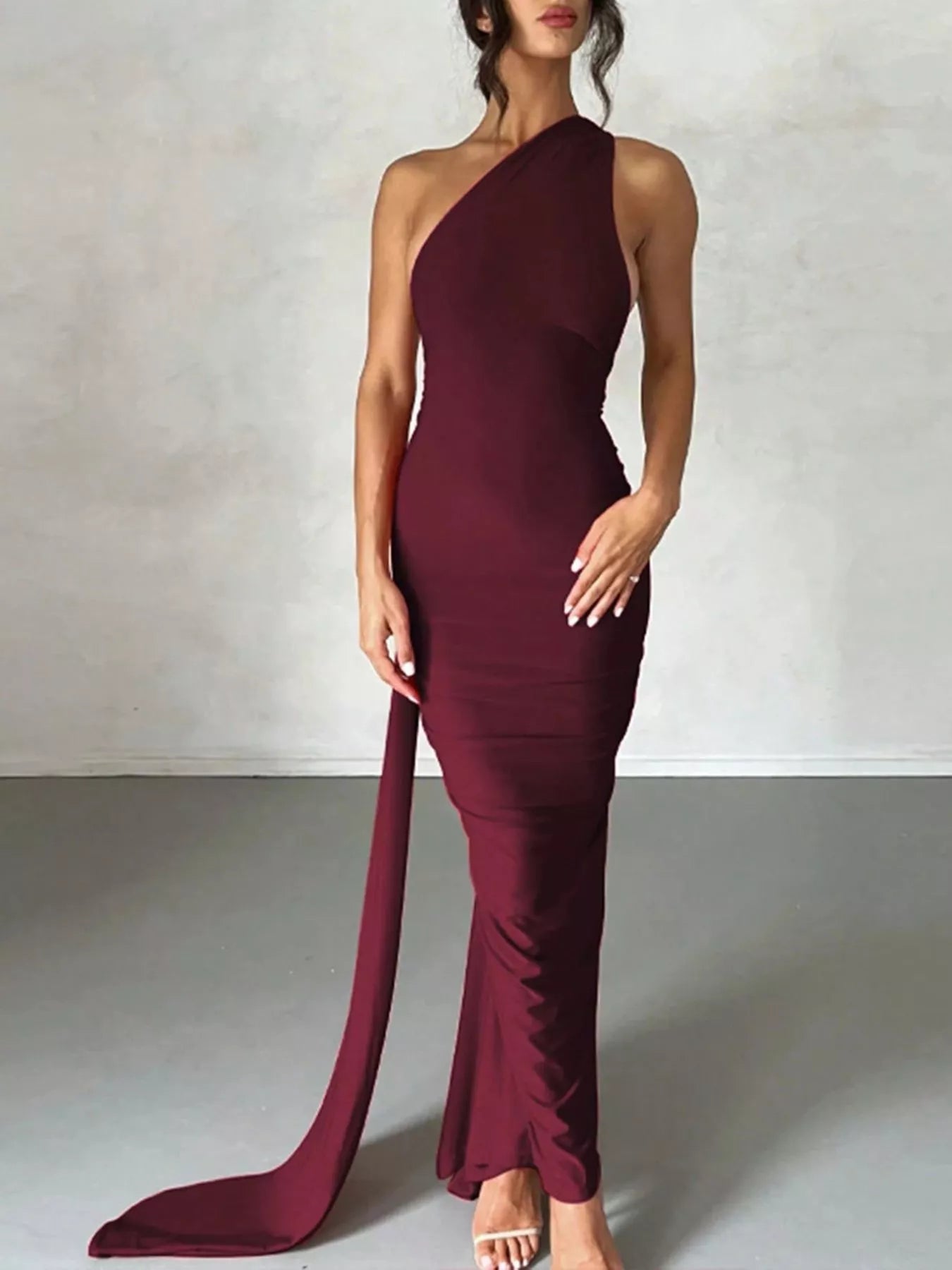 Backless One-Shoulder Ruched Bodycon Maxi Dress