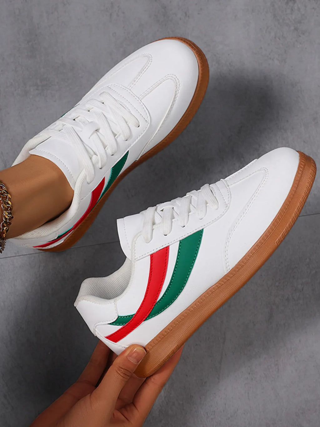 d5ce71f781944e01a7d29b4e4fcf885f-Max-Origin