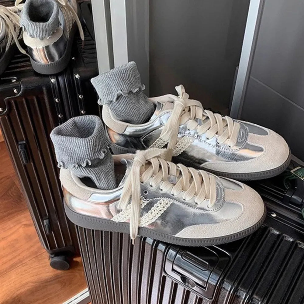 Lace Up PU Leather Round Toe Flats Sneakers