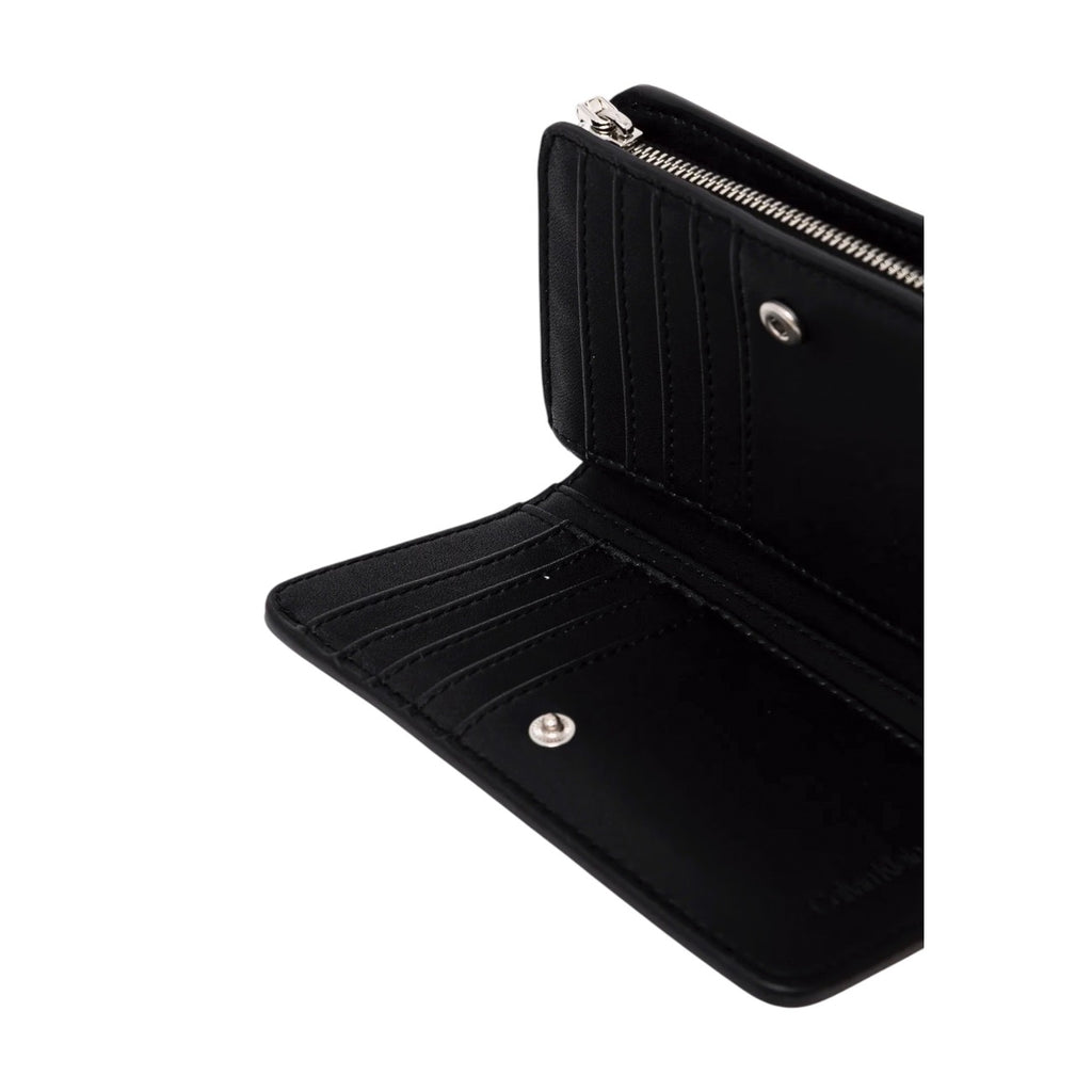 - Grande magazzino online abbigliamento e accessori  vedor 15790518010205vedor