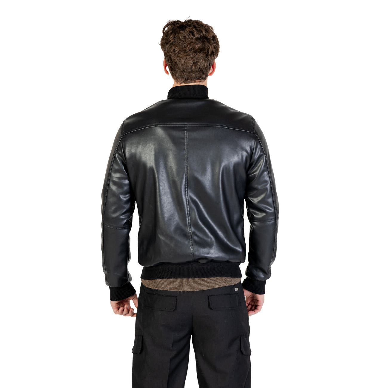 - Grande magazzino online abbigliamento e accessori  vedor 15801968492893vedor