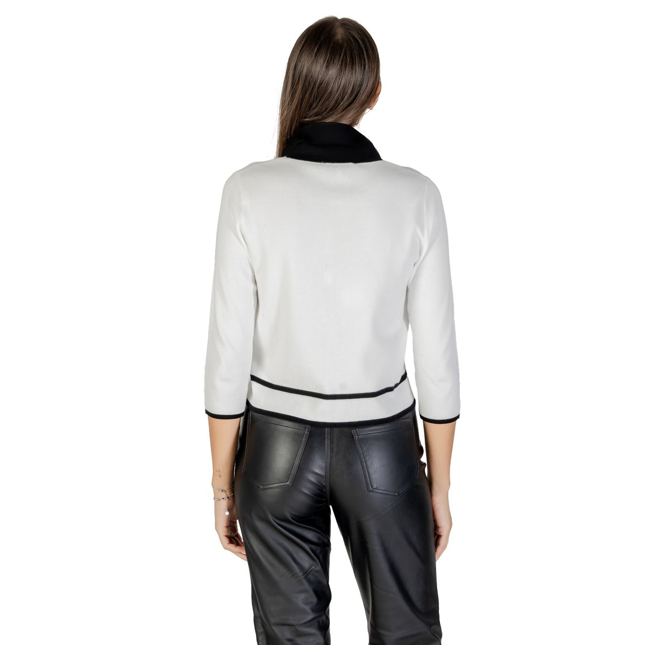 - Grande magazzino online abbigliamento e accessori  vedor 15790947107165vedor