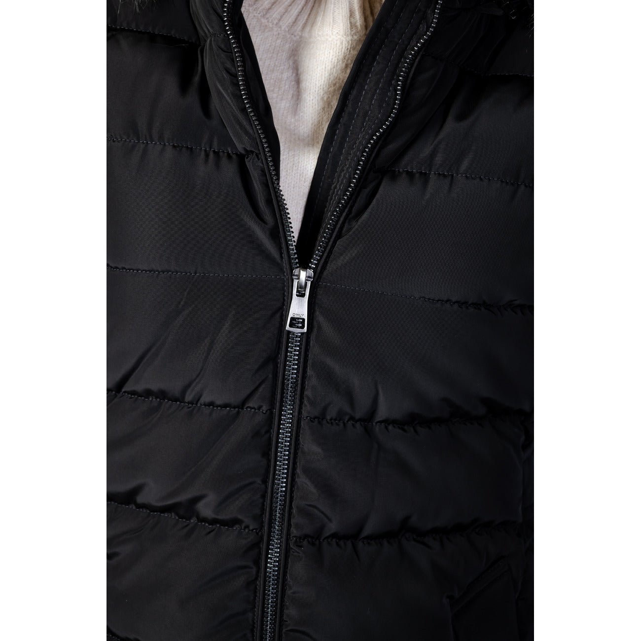 - Grande magazzino online abbigliamento e accessori  vedor 15790823899485vedor