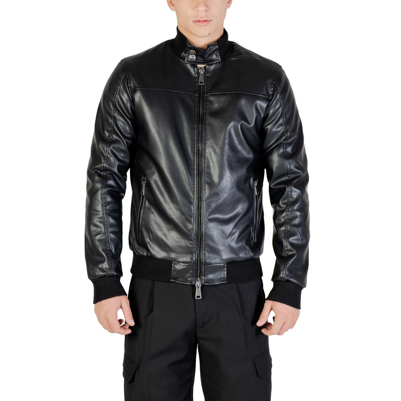 - Grande magazzino online abbigliamento e accessori  vedor 15801968492893vedor