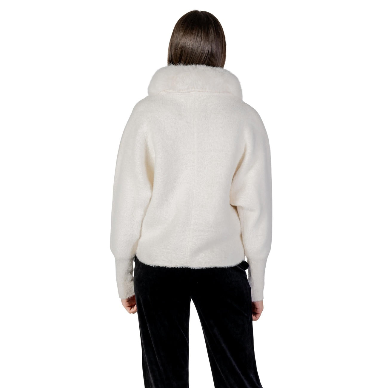 - Grande magazzino online abbigliamento e accessori  vedor 15790470529373vedor