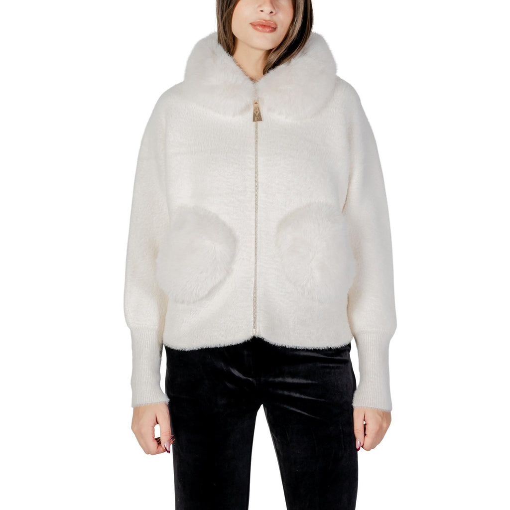 - Grande magazzino online abbigliamento e accessori  vedor 15790470529373vedor